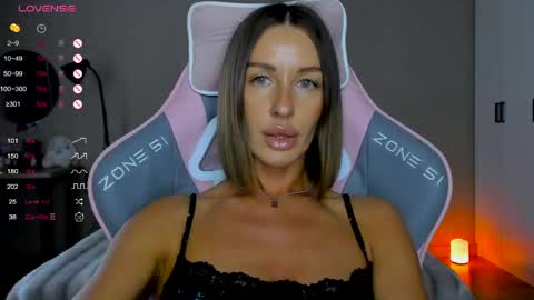 Snapshot of tina__bestie chatting on 20, 5, 2026 Tina online show from 20, 5, 2026