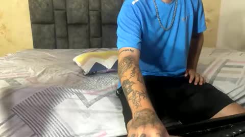Snapshot of tina_russo chatting on 2, 5, 2026 tina_russo online show from 2, 5, 2026