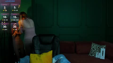 Snapshot of tina_tayllor__ chatting on 5, 5, 2026 tina_tayllor__ online show from 5, 5, 2026