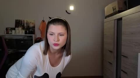 Snapshot of tinaangelll chatting on 31, 10, 2025 Tina Angel online show from 31, 10, 2025