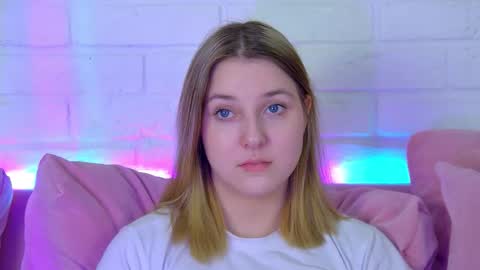 TinaBurton online show from 16, 3, 2026