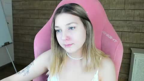 TinaBurton online show from 10, 6, 2026