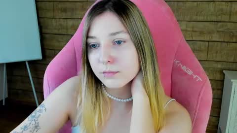 TinaBurton online show from 5, 7, 2026