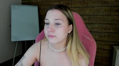 TinaBurton online show from 10, 7, 2026