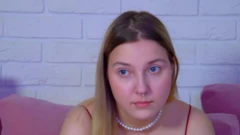 TinaBurton online show from 13, 7, 2026