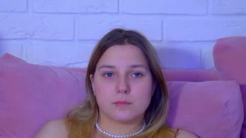 TinaBurton online show from 14, 7, 2026
