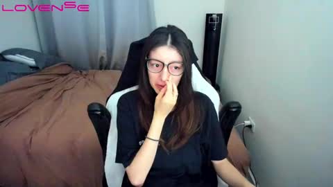Snapshot of tinaricci chatting on 7, 3, 2025 Tina online show from 7, 3, 2025