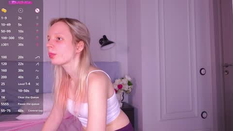 tinasiner online show from 22, 12, 2024