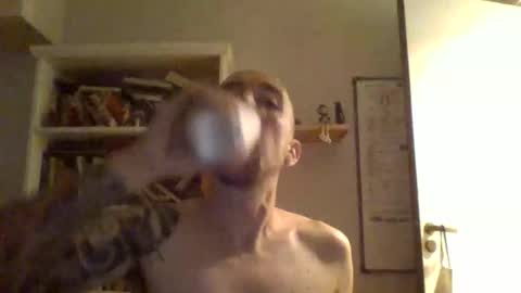 tinchox42 online show from 16, 2, 2026