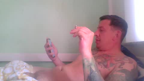 Snapshot of tinizzle86 chatting on 21, 5, 2026 tinizzle86 online show from 21, 5, 2026