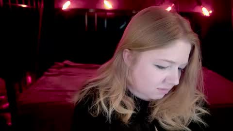 TinkerrBelll online show from 17, 3, 2026