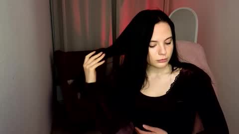 RebeccaBlooms online show from 9, 10, 2025