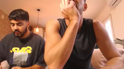 tinoclandestino online show from 14, 12, 2025