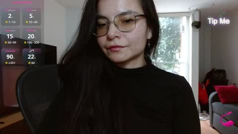 Tiny Caroline online show from 23, 6, 2026
