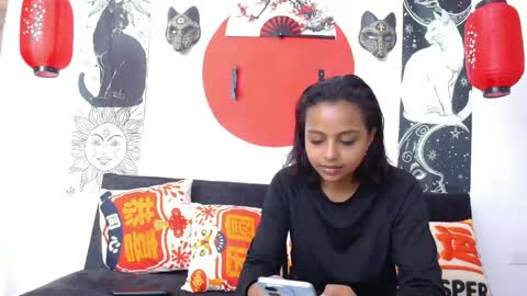 Tiny  online show from 16, 4, 2026