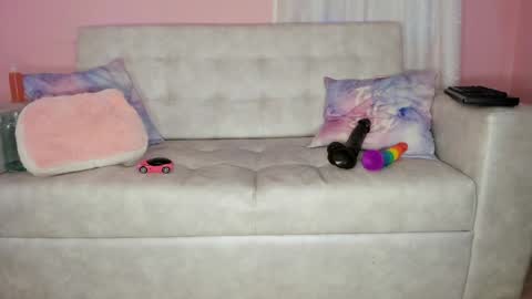 Snapshot of tiny_cora chatting on 6, 1, 2025 tiny_cora online show from 6, 1, 2025
