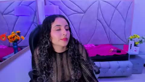 Snapshot of tiny_love_ chatting on 16, 1, 2026 tiny online show from 16, 1, 2026