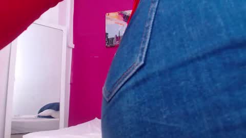 tiny_whore18 online show from 13, 11, 2025