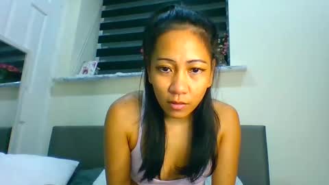 Snapshot of tinyasian911718 chatting on 13, 12, 2024 Tinyasian911718 sweetinyasian instagram online show from 13, 12, 2024