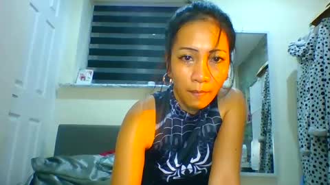 Snapshot of tinyasian911718 chatting on 27, 1, 2025 Tinyasian911718 sweetinyasian instagram online show from 27, 1, 2025