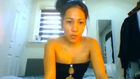 Snapshot of tinyasian911718 chatting on 30, 1, 2025 Tinyasian911718 sweetinyasian instagram online show from 30, 1, 2025