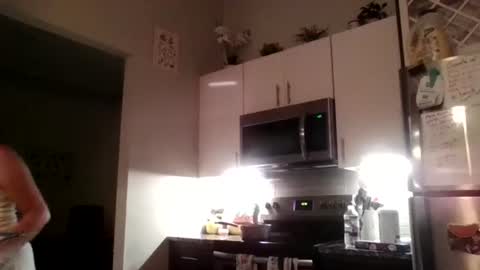 Snapshot of tinyassbossymilf chatting on 29, 7, 2026 tinyassbossymilf online show from 29, 7, 2026