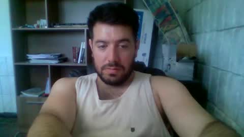 Snapshot of tinyben19931 chatting on 26, 11, 2025 Benja online show from 26, 11, 2025