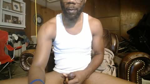 tinycock_1979 online show from 9, 10, 2025