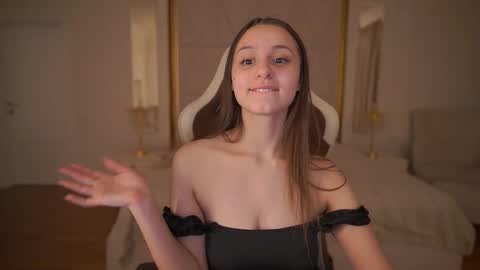 tinynataliee online show from 26, 2, 2026