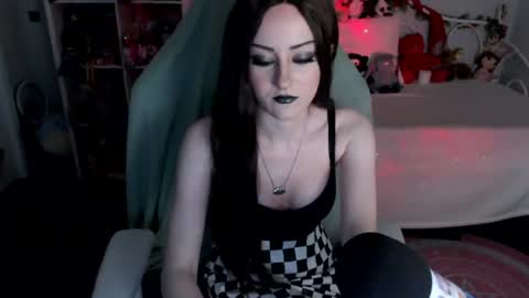 Dahlia Browne online show from 22, 6, 2026