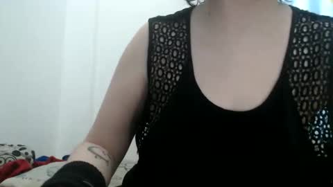 Snapshot of tinyslut66 chatting on 23, 5, 2026 tinyslut66 online show from 23, 5, 2026