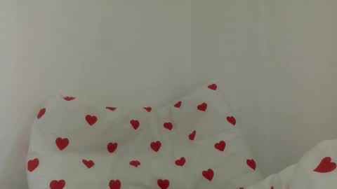 Viola Sparkle  online show from 1, 12, 2025