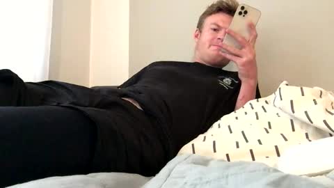 tippedrobin4830 online show from 10, 11, 2025