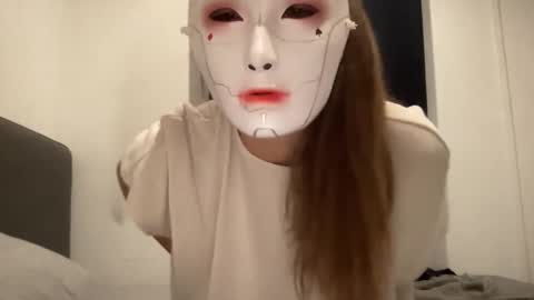 Tinks online show from 10, 10, 2025