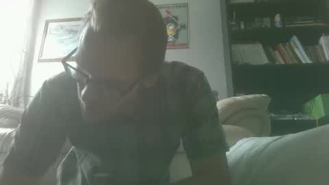 titlovercums online show from 15, 12, 2025