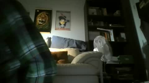 titlovercums online show from 2, 5, 2026