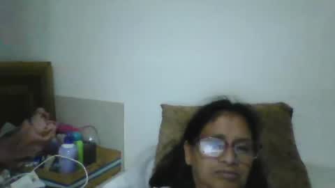 Snapshot of titssmall123 chatting on 19, 11, 2025 Ester online show from 19, 11, 2025