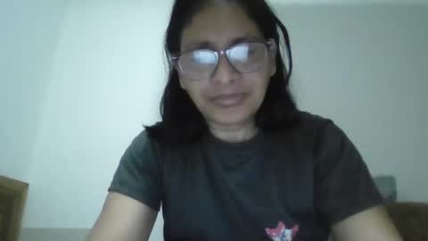 Snapshot of titssmall123 chatting on 24, 11, 2025 Ester online show from 24, 11, 2025