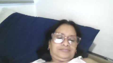 Snapshot of titssmall123 chatting on 27, 5, 2026 Ester online show from 27, 5, 2026