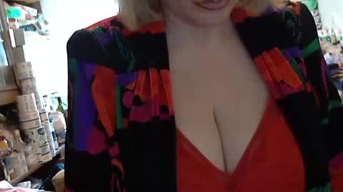 tittylina online show from 25, 11, 2025