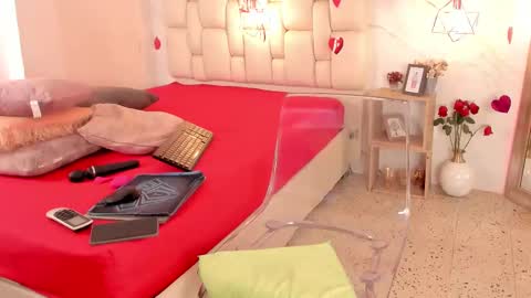 Tivizay online show from 15, 2, 2025