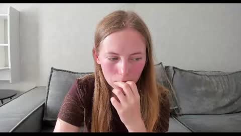 Snapshot of tixxxy chatting on 20, 7, 2026 Maria online show from 20, 7, 2026