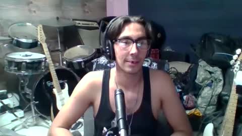 Snapshot of tntstudio317 chatting on 27, 9, 2025 BigT317 online show from 27, 9, 2025