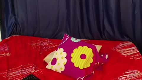 Snapshot of tokihoney chatting on 4, 8, 2026 Adela y juan online show from 4, 8, 2026