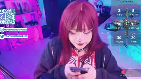 Snapshot of toky_doll chatting on 22, 4, 2026 toky online show from 22, 4, 2026
