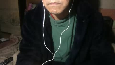 small man online show from 7, 3, 2025