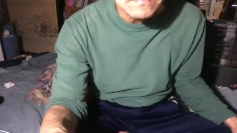 small man online show from 20, 10, 2025