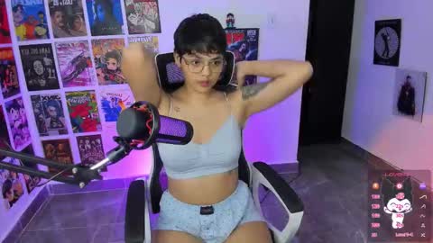 Snapshot of tokyo_uwu chatting on 26, 11, 2025 sofi 3 online show from 26, 11, 2025