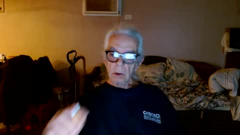 tom112292014 online show from 5, 11, 2025