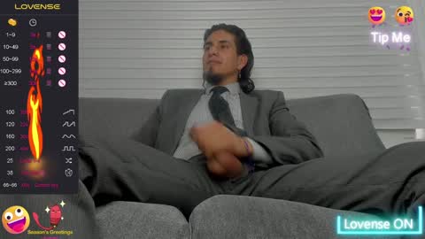 Snapshot of tom_blunt96 chatting on 4, 12, 2024 TOM online show from 4, 12, 2024
